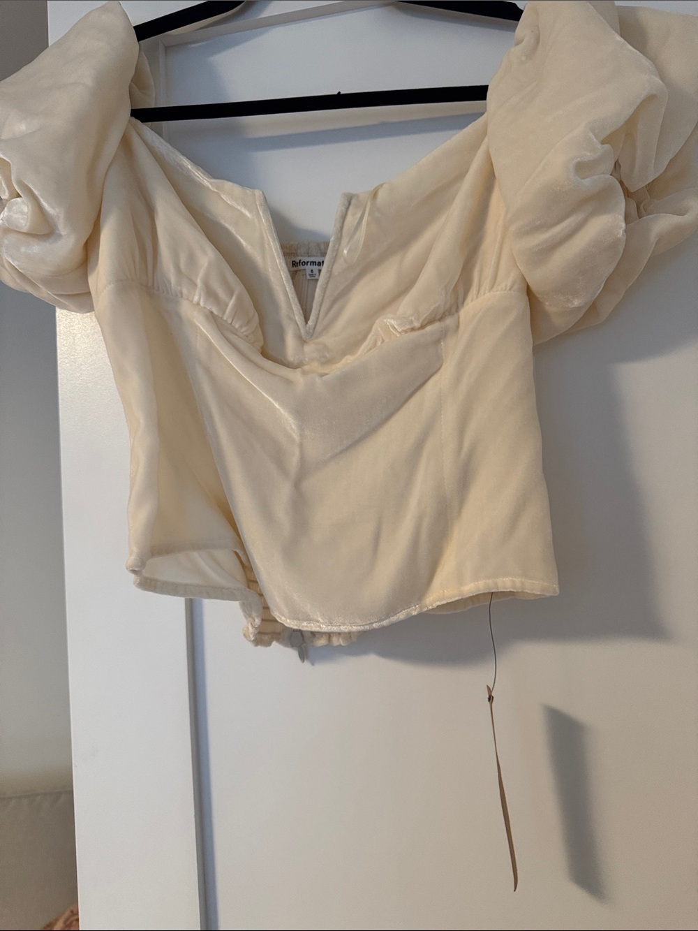 BNWT Reformation Ivory Puff-Sleeve Sweetheart Crop Top